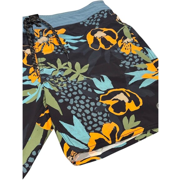 $89 Roark Men’s Boatman 2.0 Boardshorts Shorts- Black Multi- Size: 30 tropical - Picture 7 of 9